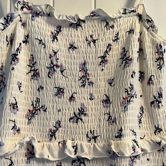 No Boundaries size small tiered dress with floral pattern - Picture 3 of 4